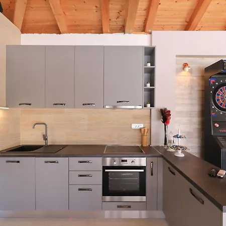 Artemis Holiday home *